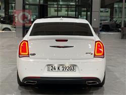 کرایسلەر 300